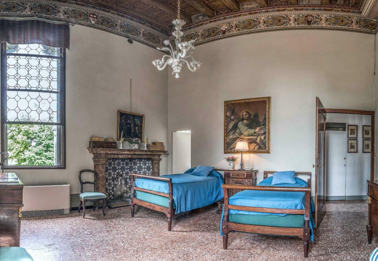 Castello Di Thiene Villa Exteriör bild