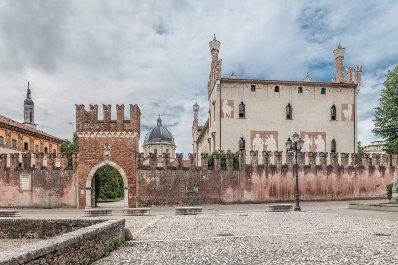 Castello Di Thiene Villa Exteriör bild